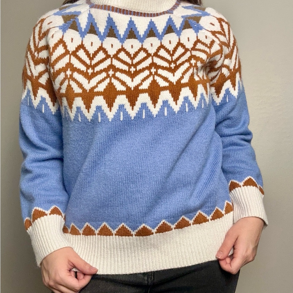 Women’s Fair Isle Print Blue Brown and White Sweater Size M